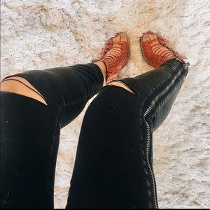 JEFFREY CAMPBELL RED HOUDINI HEELS !! SO CUTE